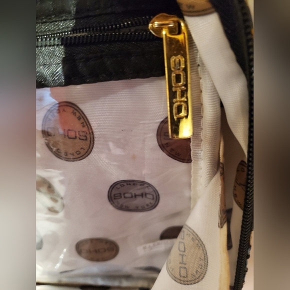 SOHO London Travel Bag - Picture 7 of 10